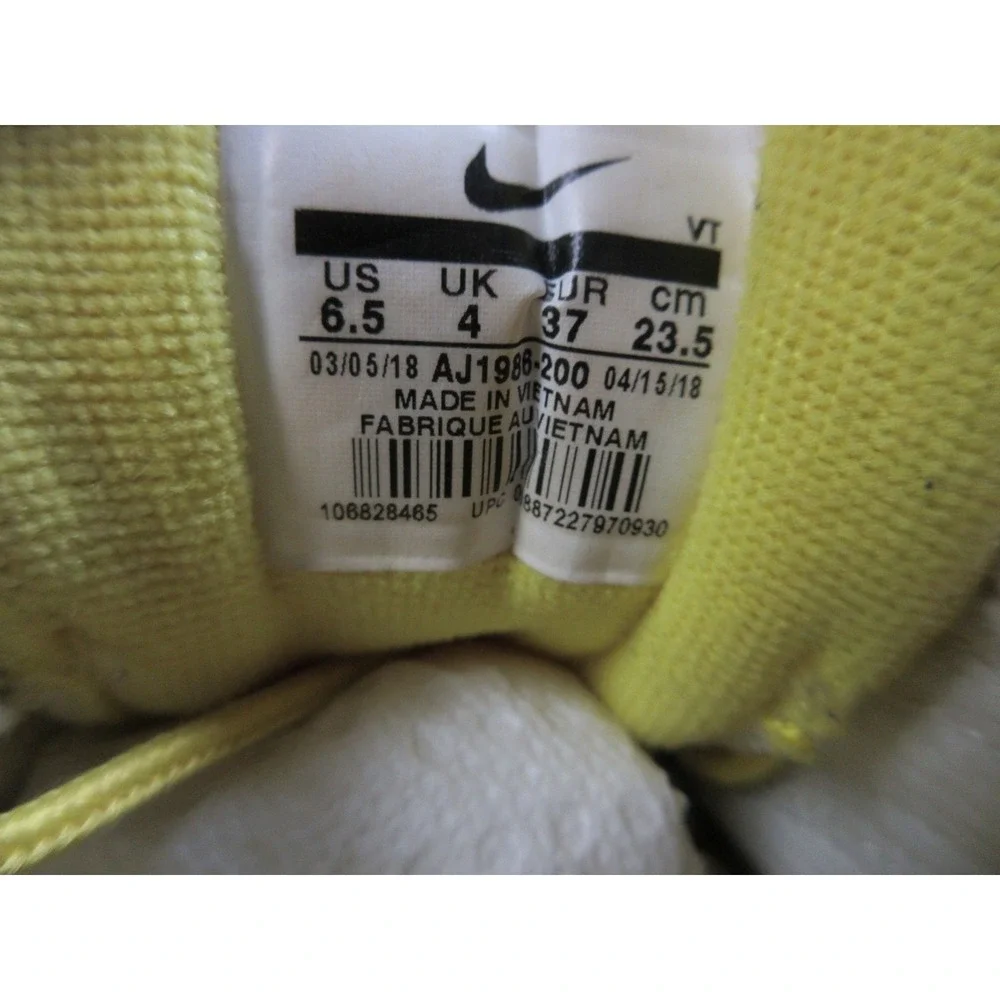 Nike Air Max Plus Shoes Womens Size 6.5 Running Athletic AJ1986-200 Sneakers‎